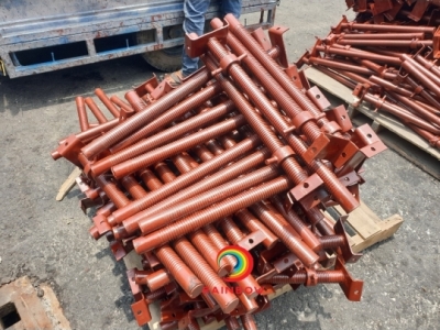 Công dụng của kích tăng giàn giáo trong xây dựng?