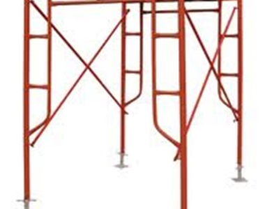 Một bộ giàn giáo có bao nhiêu chân?