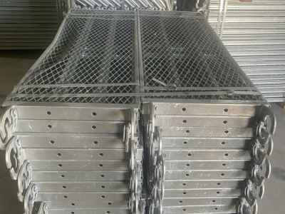 Cho Thuê Mâm Giàn Giáo Uy Tín, Giá Rẻ 2026 | Rainbow