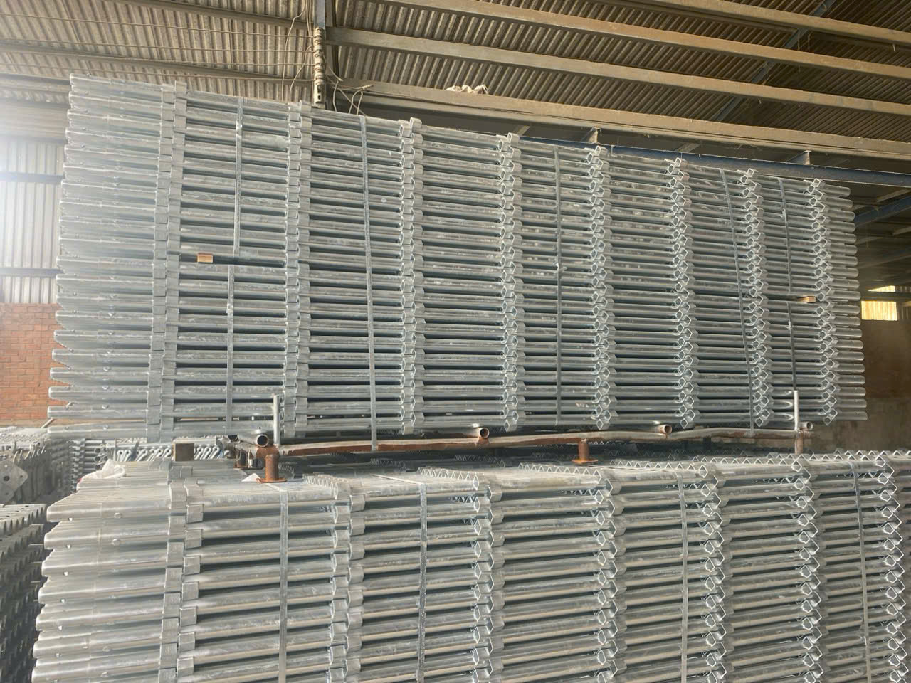 bao-gia-cay-chong-ringlock